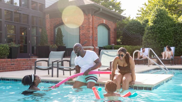 Family fun at the pool 