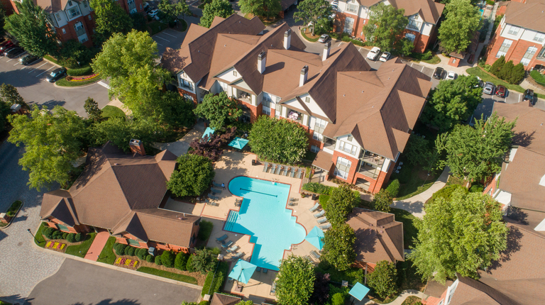 Pool arial