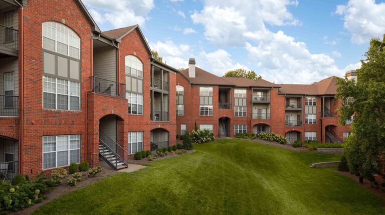 Green courtyards throughout community